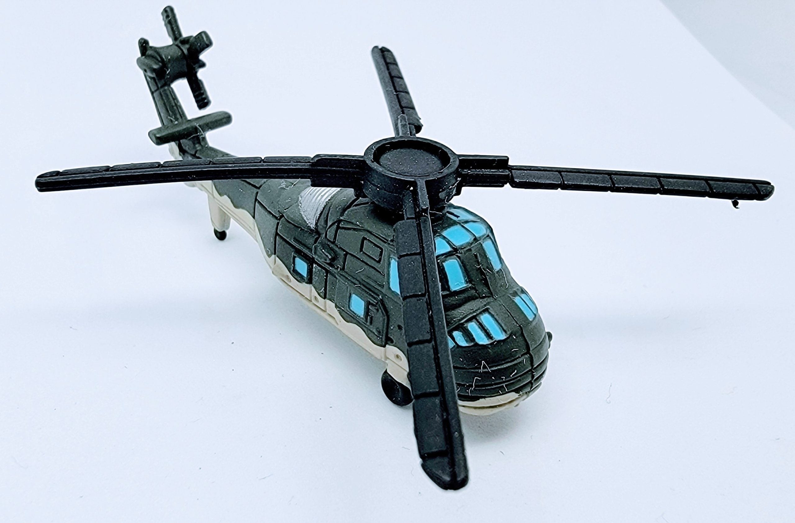 Micro Machines Military UH-34D Sea Horse Green/Gray Terror Troops Miniature Toy MMOA1 simple Xclusive Collectibles