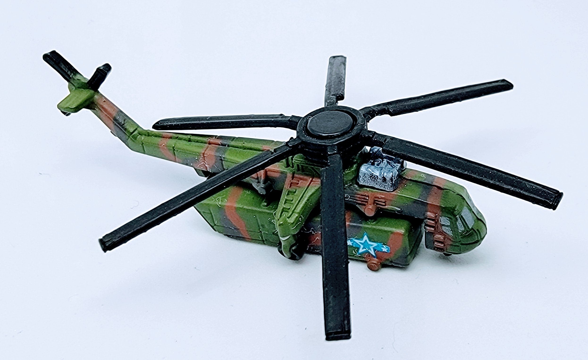 Micro Machines Military Sikorsky S-64 Skycrane Freedom Forces Jungle Camo MMOA1 simple Xclusive Collectibles