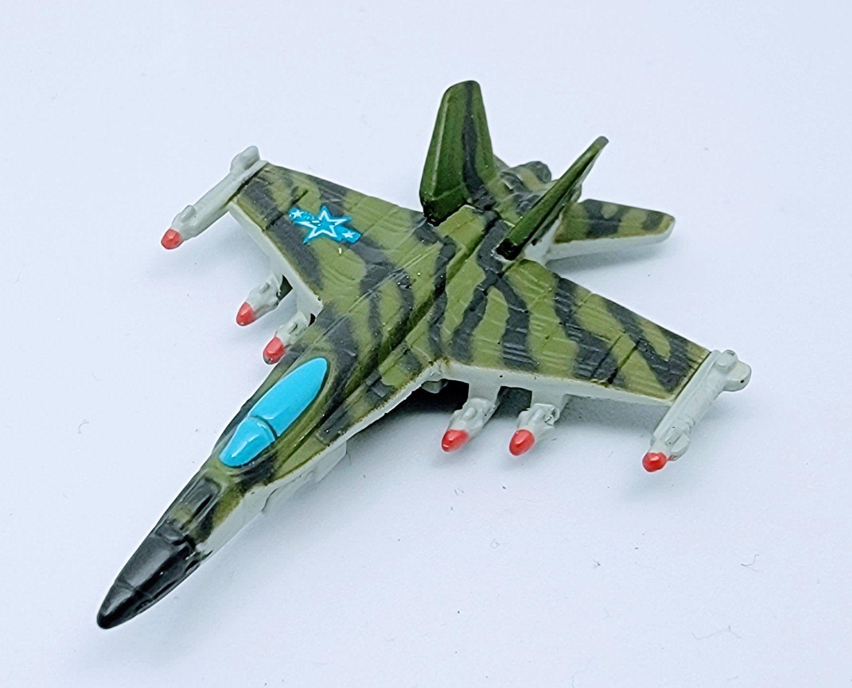 Micro Machines Military FA-18 Hornet Jet Fighter With Dark Green Camo Miniature Toy MMLB1-2 simple Xclusive Collectibles
