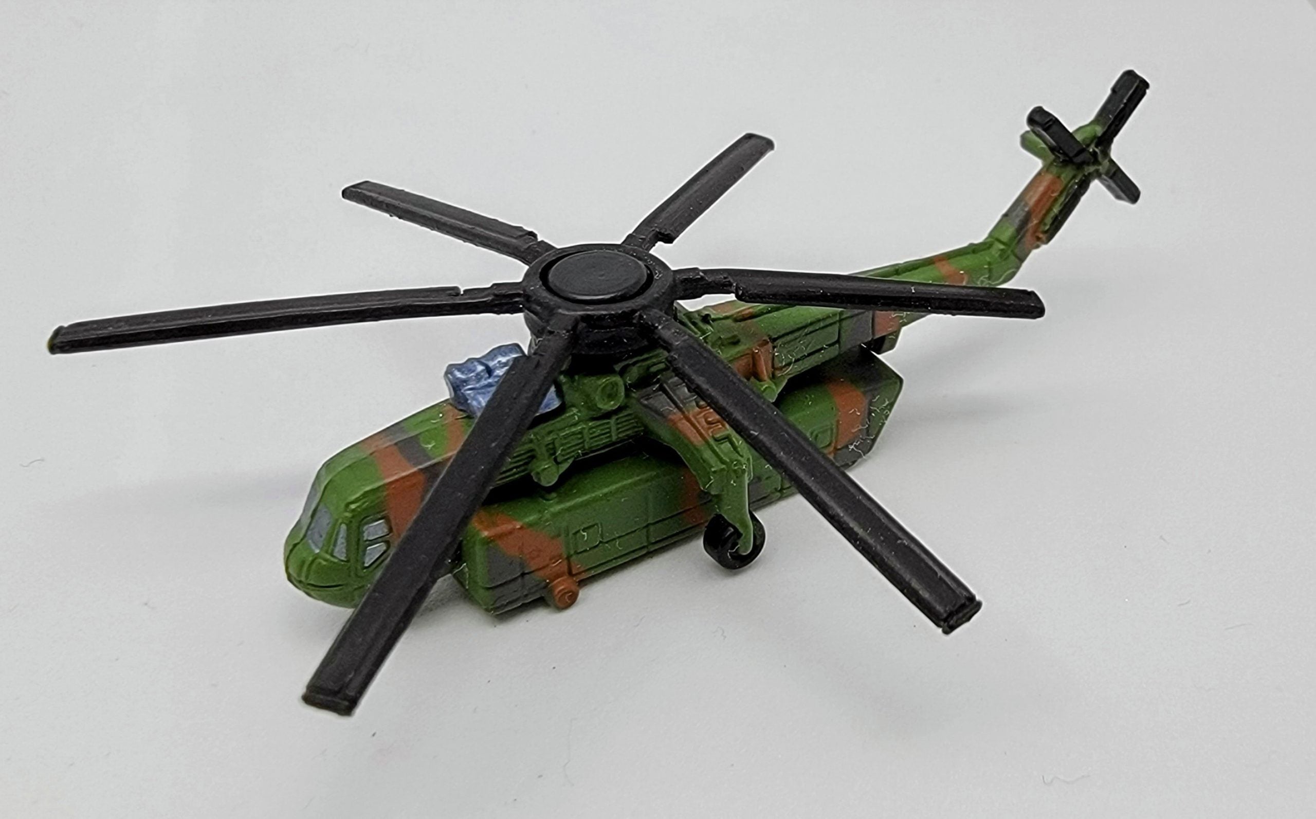 Micro Machines Military Sikorsky S-64 Skycrane Freedom Forces Jungle Camo MMOA1 simple Xclusive Collectibles