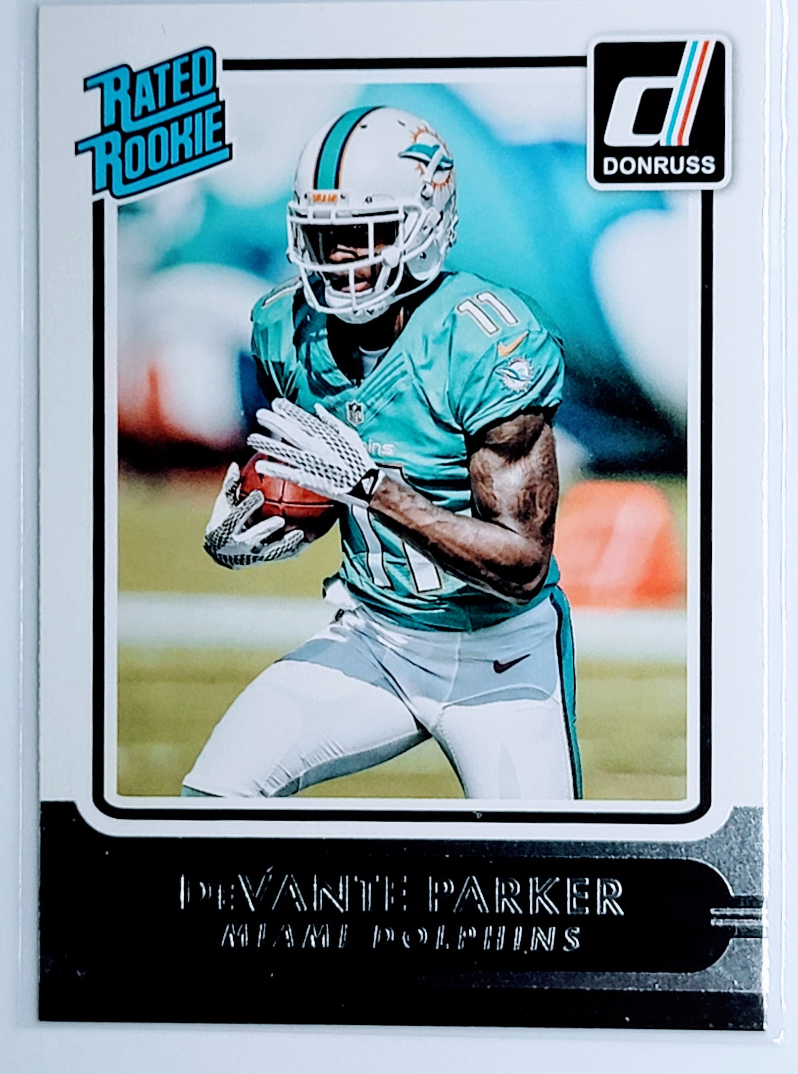 2015 Donruss DeVante
Parker RR, RC Miami Dolphins Football
  Card  TH1CB simple Xclusive Collectibles   