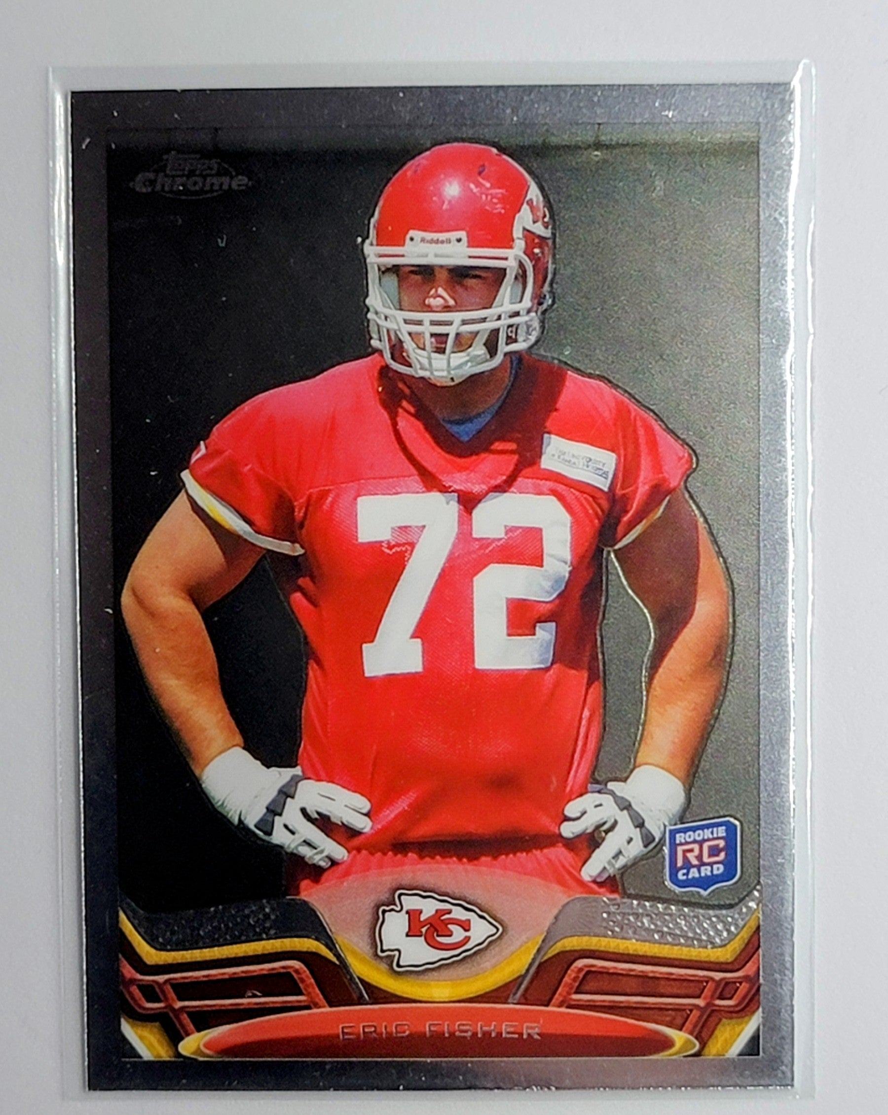 2013 Topps Eric Fisher
  Gold  SN2013 Kansas City Chiefs
  Football Card  TH1CB simple Xclusive Collectibles