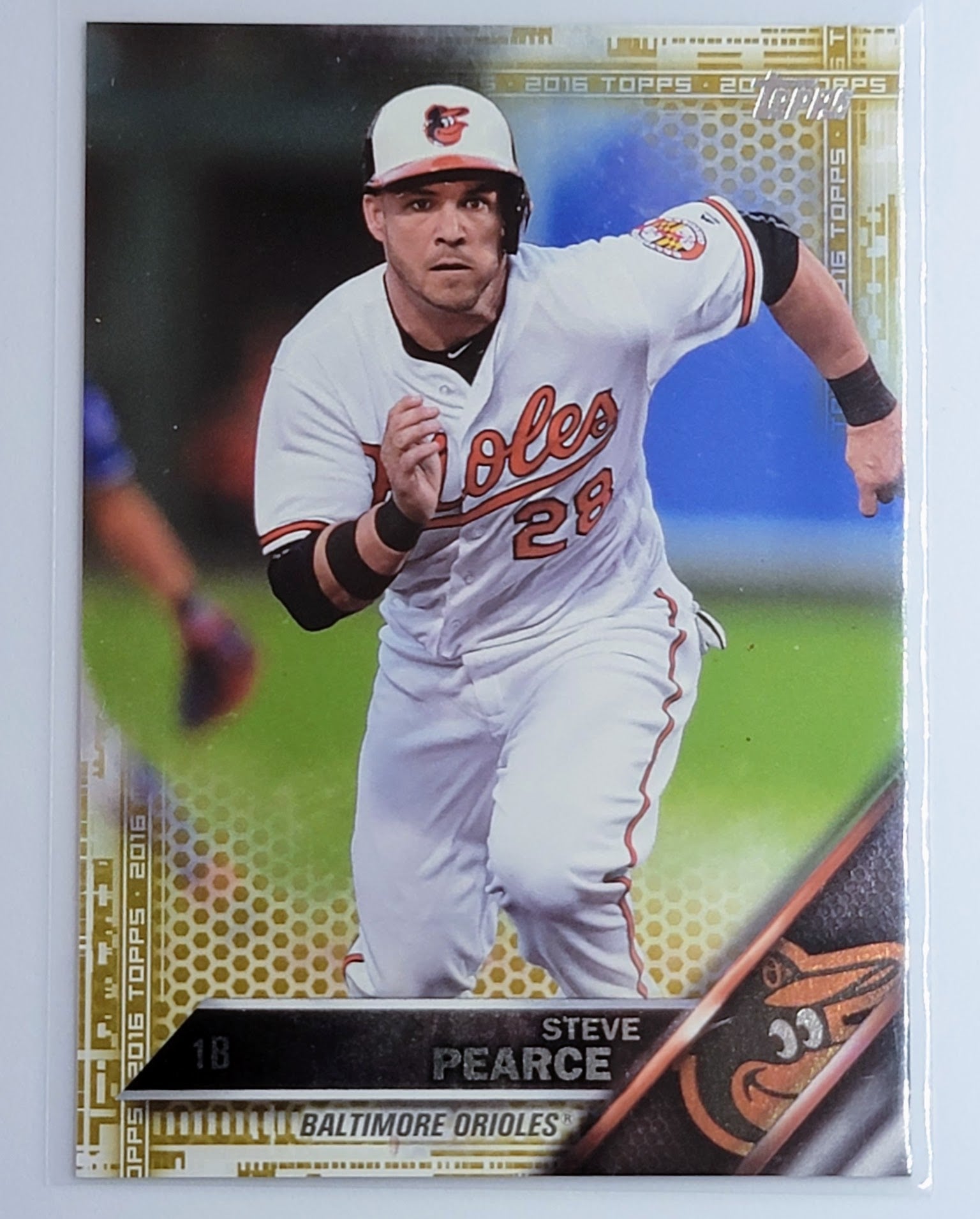 2016 Topps Update Steve Pearce
  Gold  SN2016 Baltimore Orioles Baseball
  Card  TH1CB simple Xclusive Collectibles   