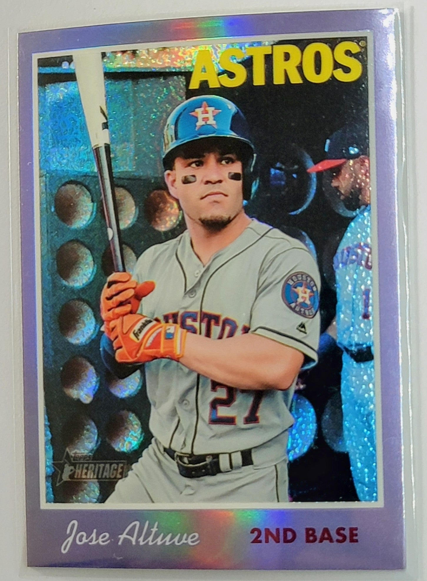 2019 Topps Heritage Jose
  Altuve   SP, VAR Houston Astros
  Baseball Card TH1C4 simple Xclusive Collectibles
