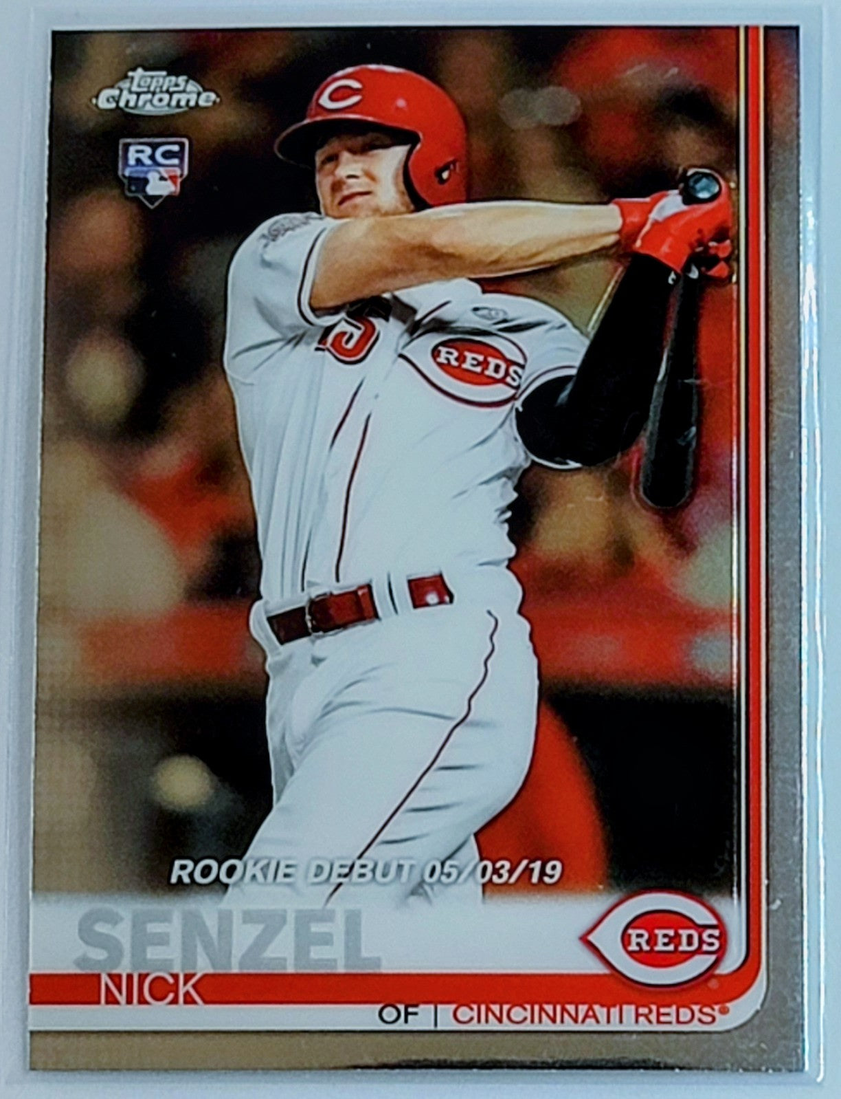 2019 Topps Chrome Update
Edition Nick Senzel RD, RC Cincinnati
Reds Baseball Card TH1C4 simple Xclusive Collectibles