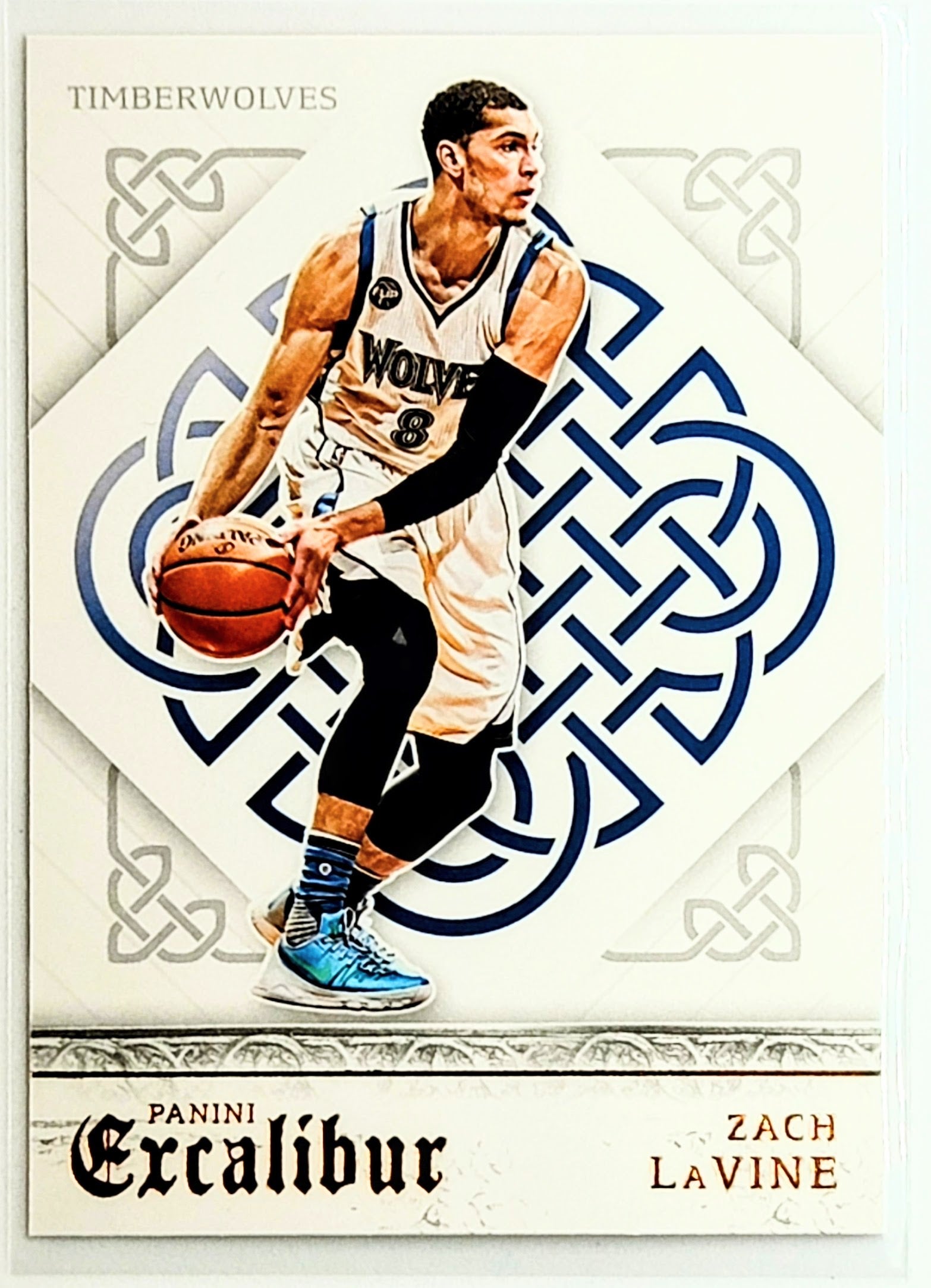 2015 Panini Excalibur Zach
LaVine Minnesota Timberwolves
  Basketball Card TH1C4 simple Xclusive Collectibles