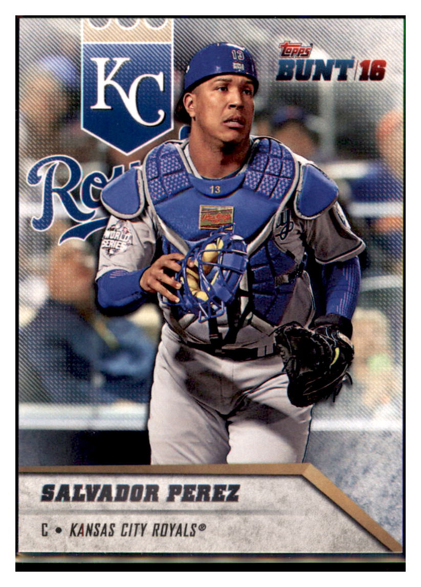 2016 Topps Bunt Salvador Perez  Kansas City Royals #131 Baseball card   MATV3_1a simple Xclusive Collectibles