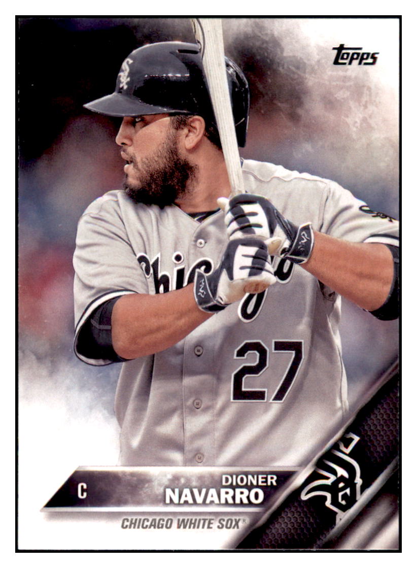 2016 Topps Dioner Navarro  Chicago White Sox #651 Baseball card   MATV4 simple Xclusive Collectibles