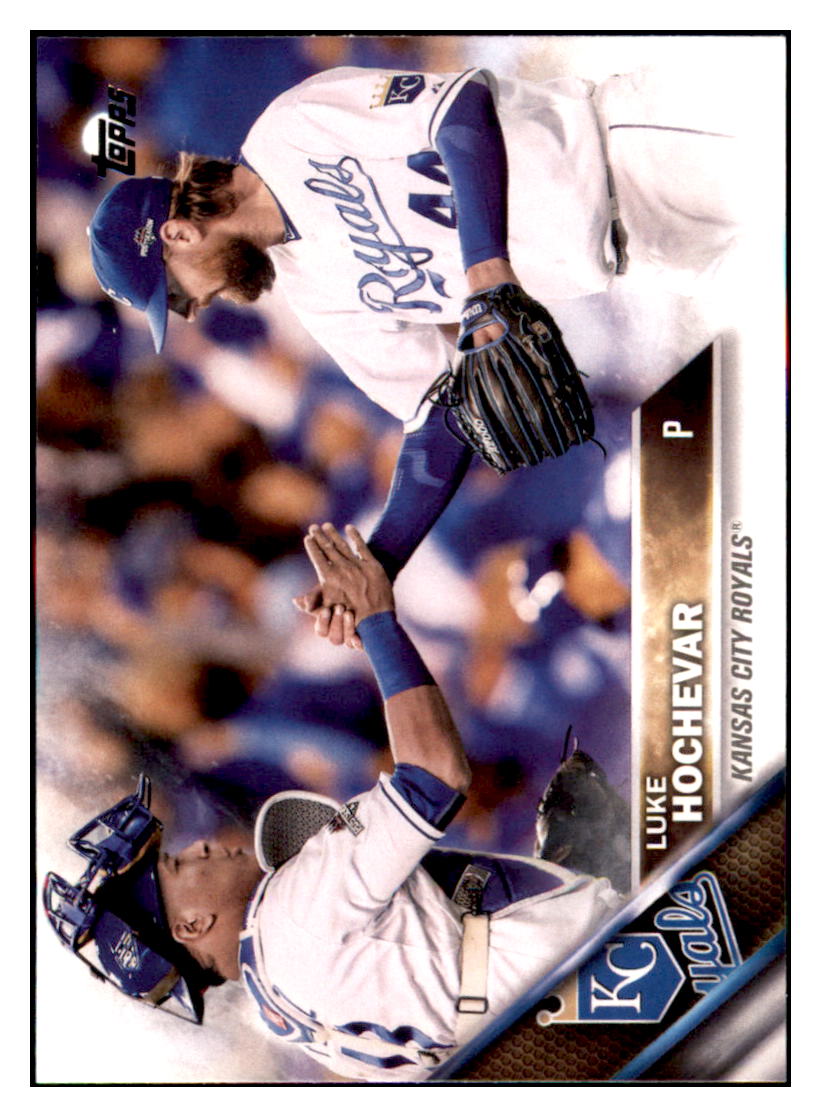 2016 Topps Luke Hochevar  Kansas City Royals #35 Baseball card   MATV4 simple Xclusive Collectibles