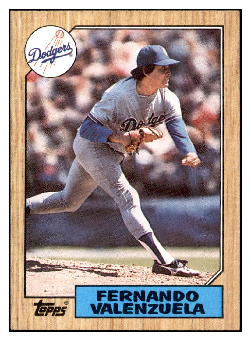 1987 Topps Fernando Valenzuela Los Angeles Dodgers
Baseball Card BOWV3 simple Xclusive Collectibles