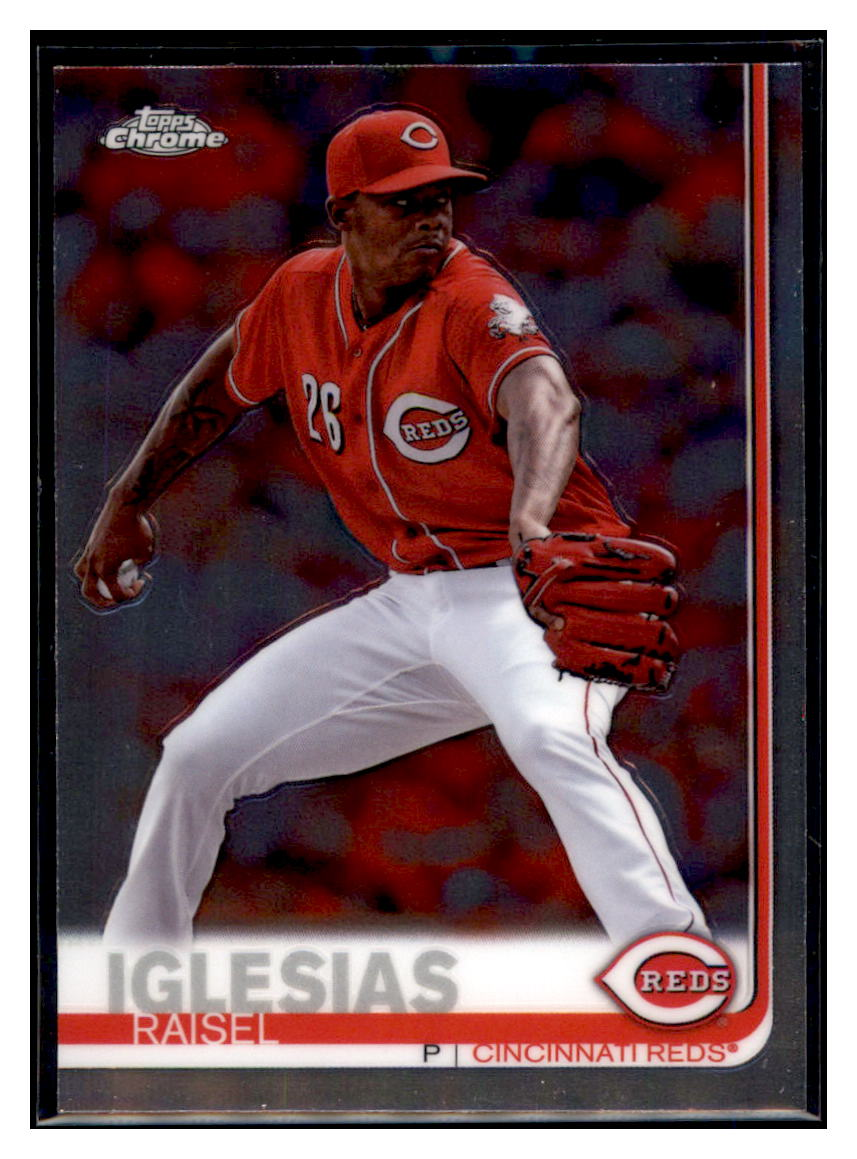 2019 Topps Chrome Raisel Iglesias Cincinnati Reds #192 Baseball card CBT1A simple Xclusive Collectibles