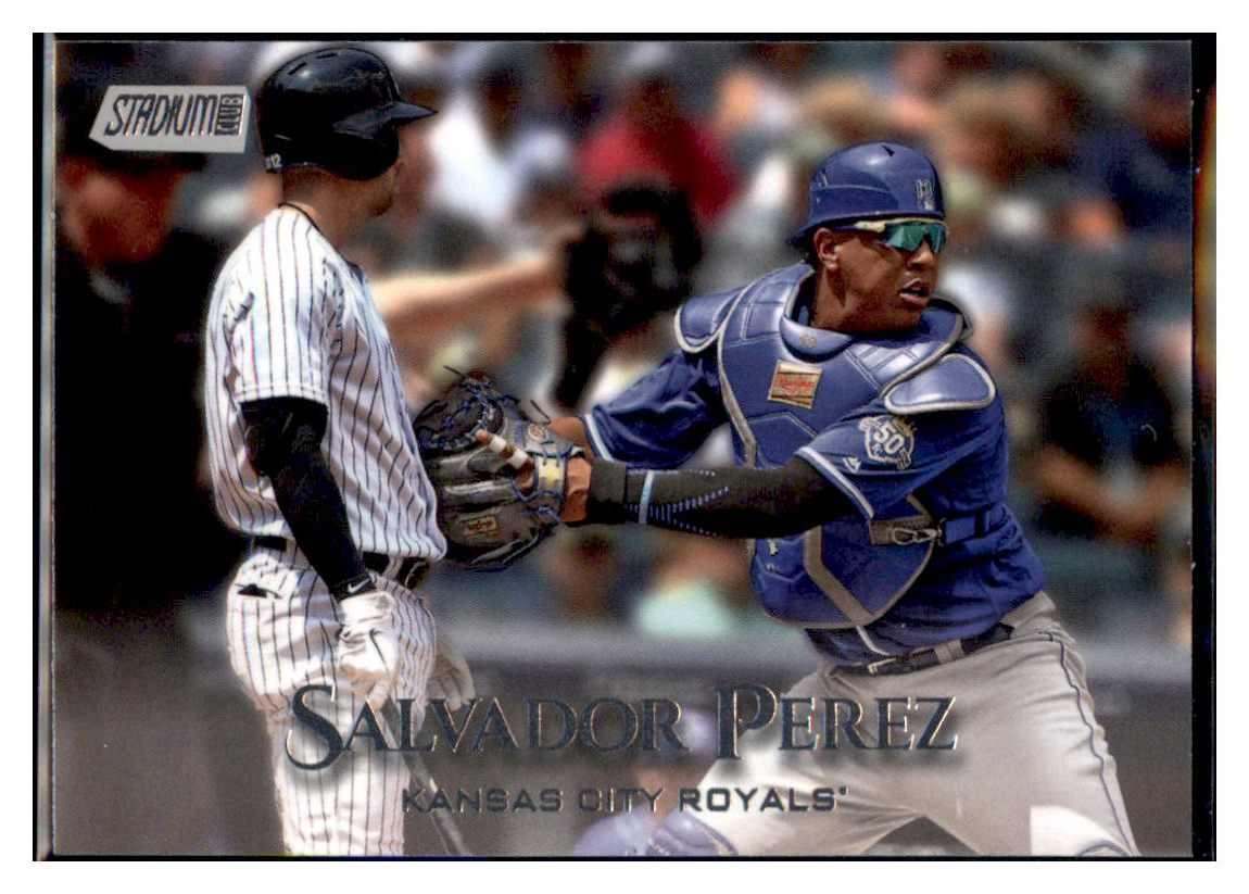 2019 Stadium Club Salvador Perez    Kansas City Royals #198 Baseball
  Card   DBT1A simple Xclusive Collectibles