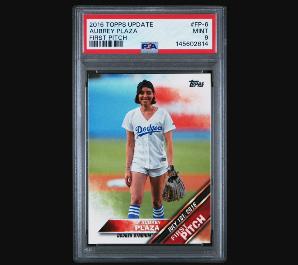 2016 Topps Update First Pitch Aubrey Plaza