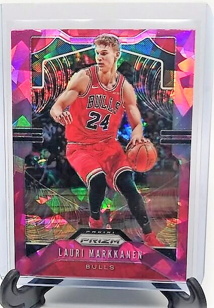 2019-20 Panini Prizm Lauri Markkanen Pink Cracked Ice Refractor Basketball Card simple Xclusive Collectibles