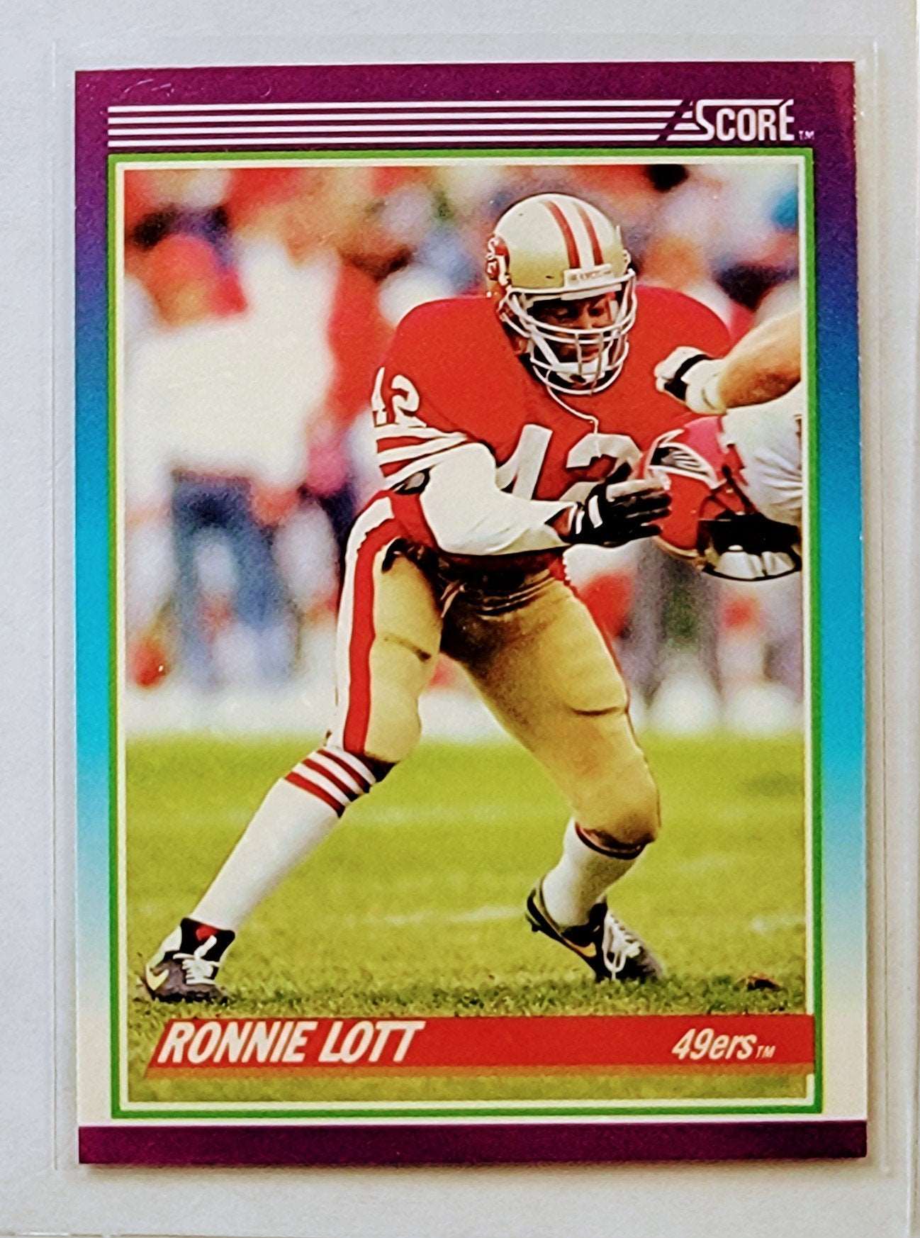1990 Score Ronnie Lott Football Card AVM1 simple Xclusive Collectibles   
