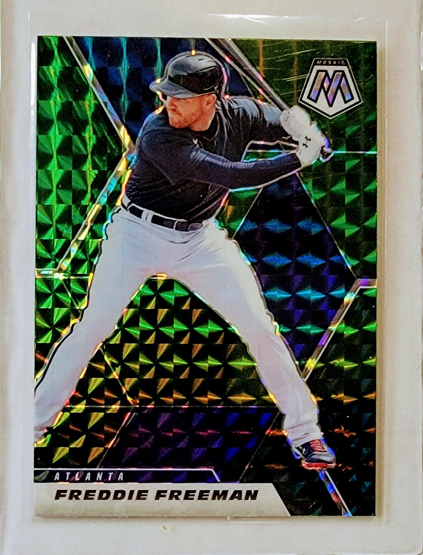2021 Panini Mosaic Freddie Freeman Green Refractor Baseball Card AVM1 simple Xclusive Collectibles