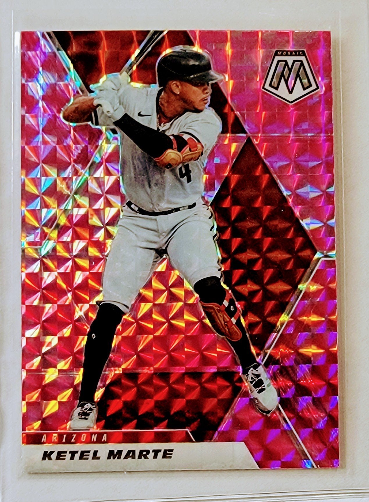 2021 Panini Mosaic Ketel Marte Pink Refractor Baseball Card AVM1 simple Xclusive Collectibles