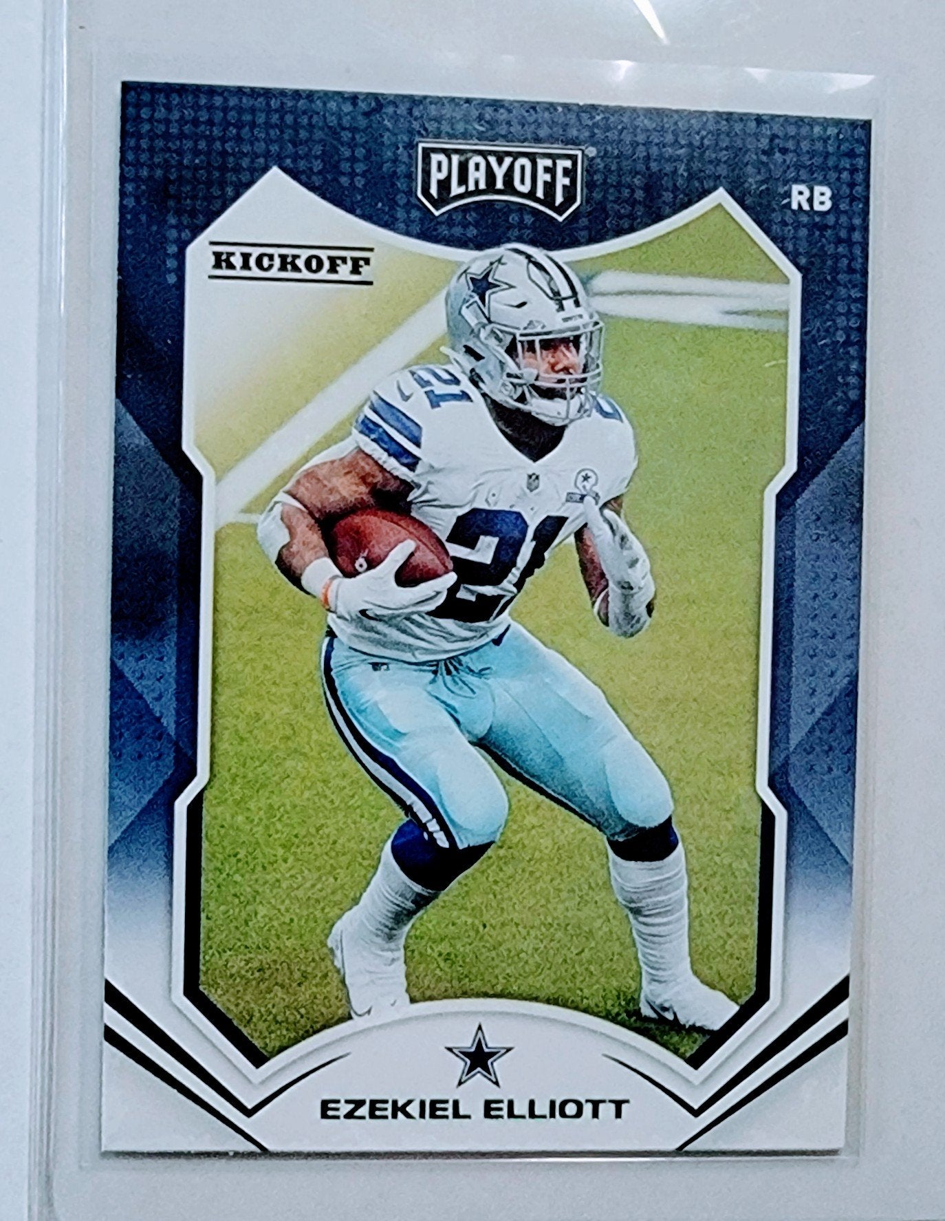 2021 Panini Playoff Ezekiel Elliot Kickoff Insert Green Football Card AVM1 simple Xclusive Collectibles