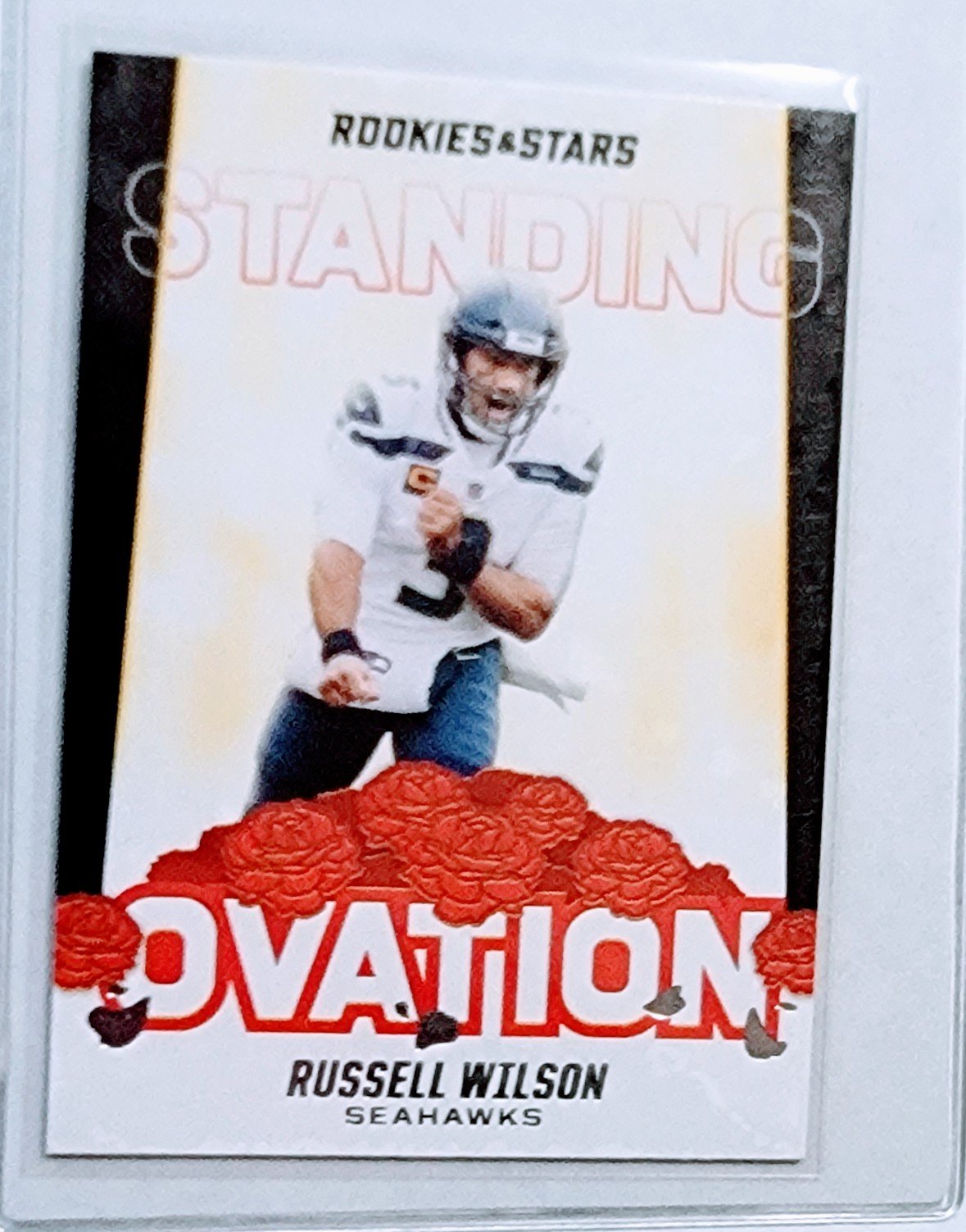 2021 Panini Rookies and Stars Russell Wilson Standing Ovation Football Card AVM1 simple Xclusive Collectibles