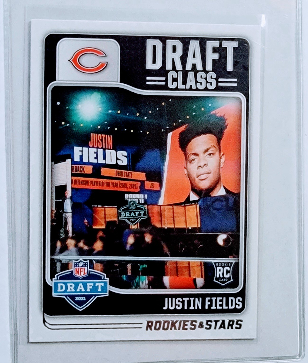 2021 Panini Rookies and Stars Justin Fields Draft Class Rookie Football Card AVM1 simple Xclusive Collectibles   