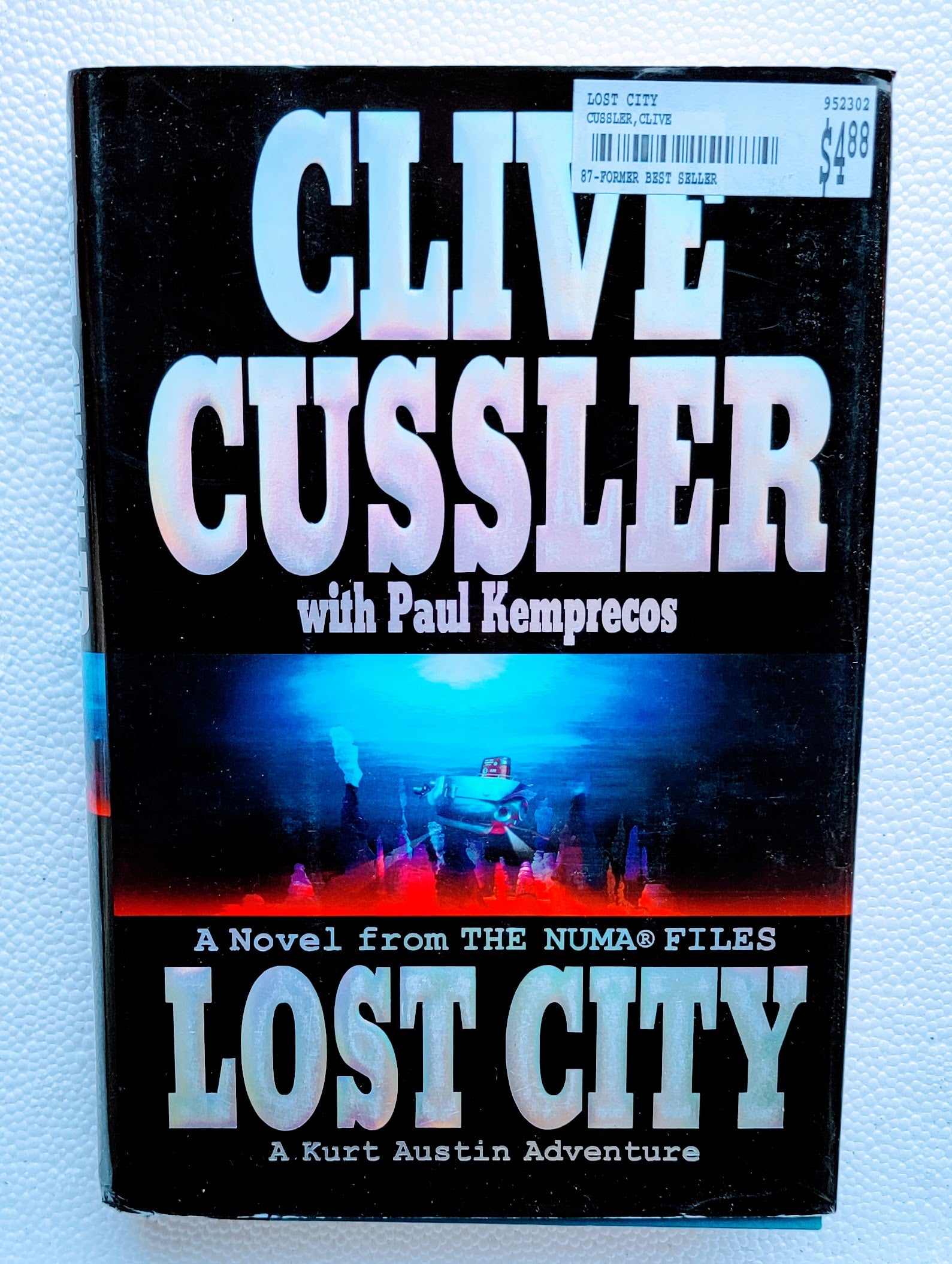 Lost City: A Kurt Austin Adventure Novel Series Book by Clive Cussler Xclusive Collectibles