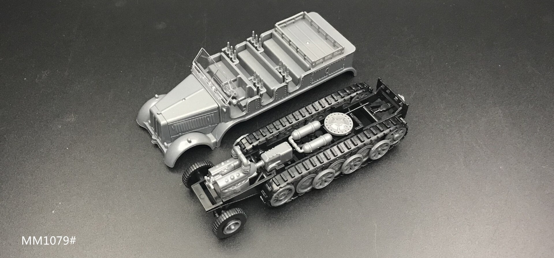 Explore 1/72 Scale USA M3 Half-track & SD.KFZ.7 Armored Personnel Carrier Model Kits
