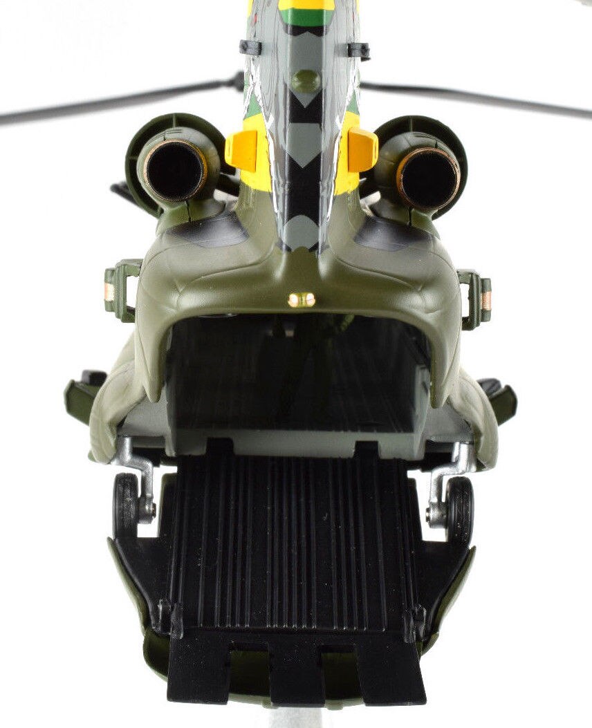 1/72 Alloy Cast CH-47 Chinook Heavy Helicopter Model - Authentic Military Aviation Replica!
