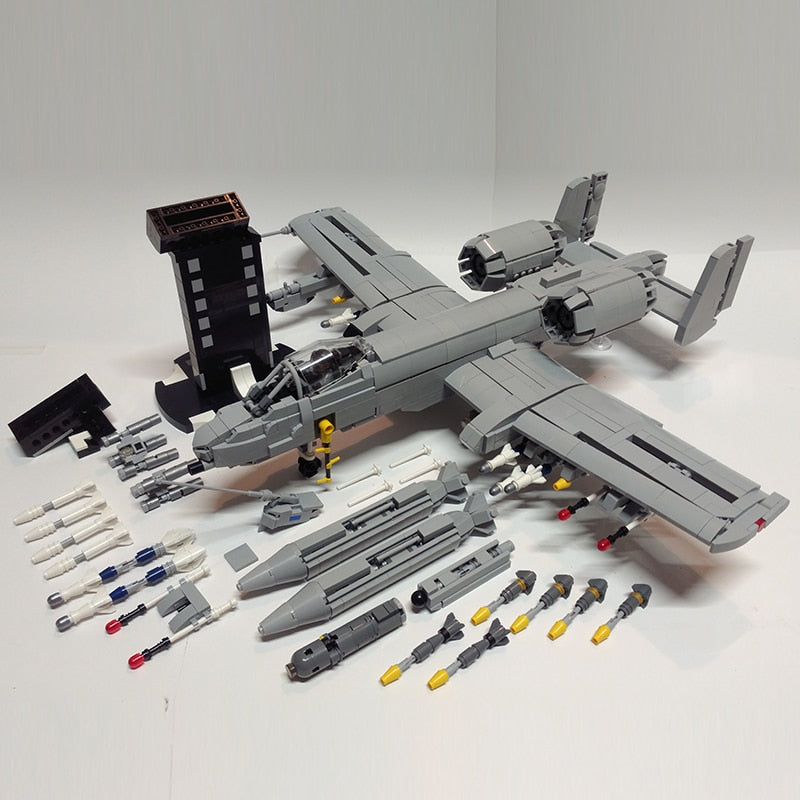 A-10 Warthog Brick Model Aircraft Set With Stand, 2468pcs
