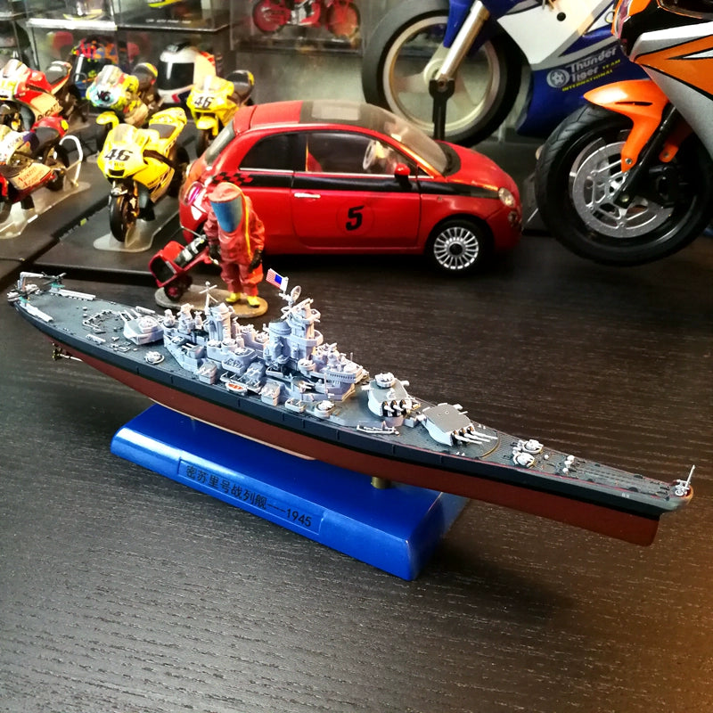 USS Missouri World War II Alloy Ship Model Collection - Various Editions