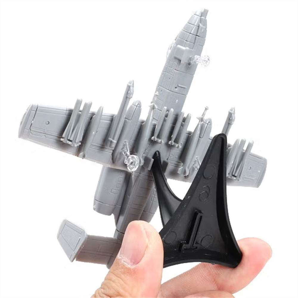 Air Majesty: 1/144 Scale Assembly Model Airplane Toy Collection
