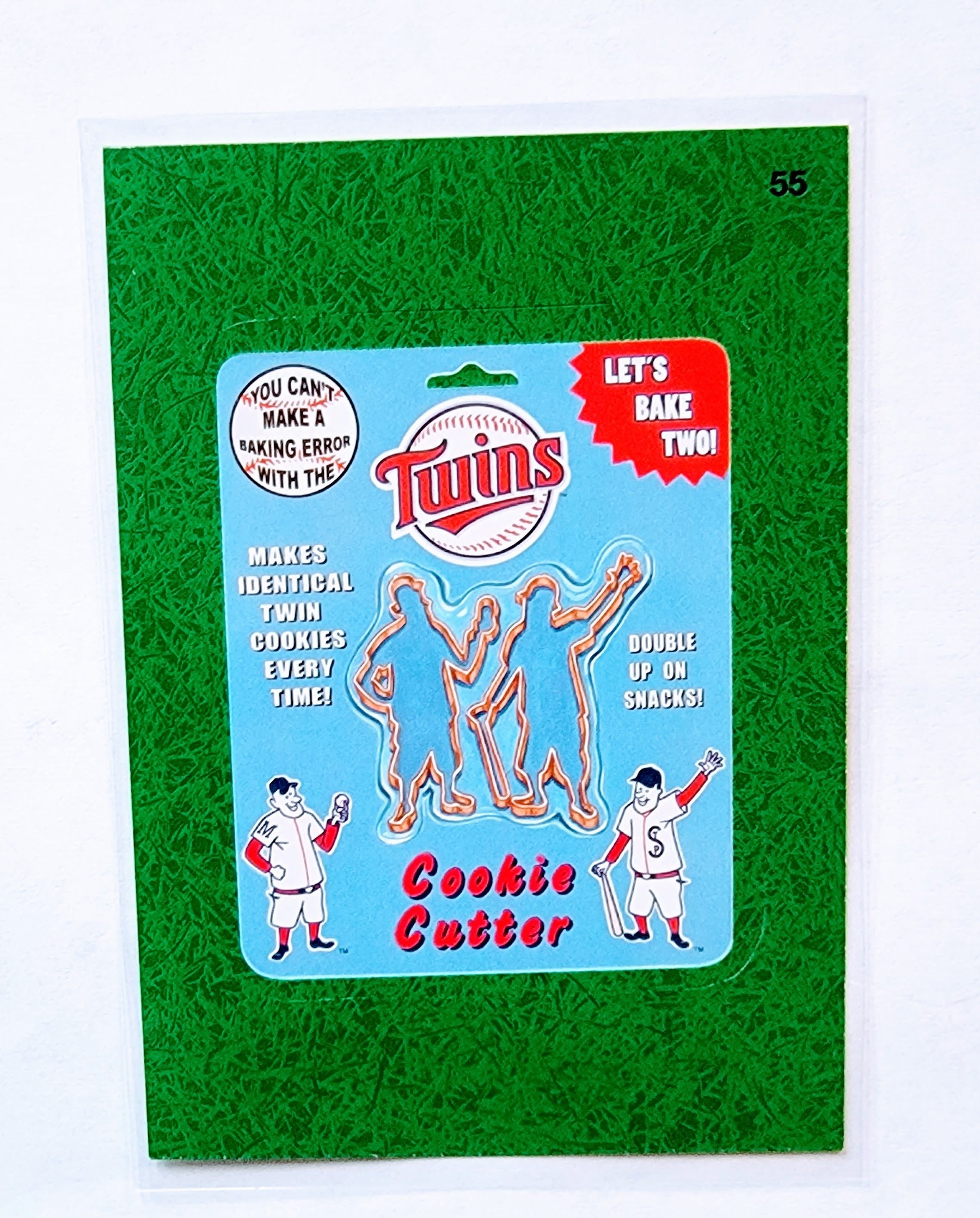 2016 Topps MLB Baseball Wacky Packages Minnesota Twins Cookie Cutter Green Grass Parallel Sticker Trading Card MCSC1 simple Xclusive Collectibles