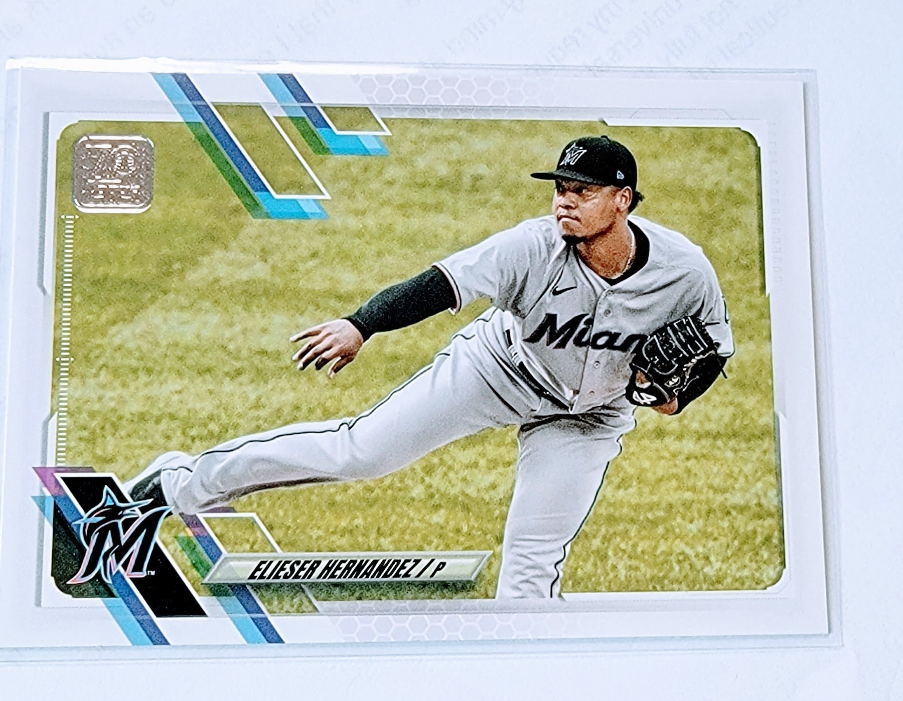2021 Topps Update Elieser Hernandez Baseball Trading Card SMCB1 simple Xclusive Collectibles