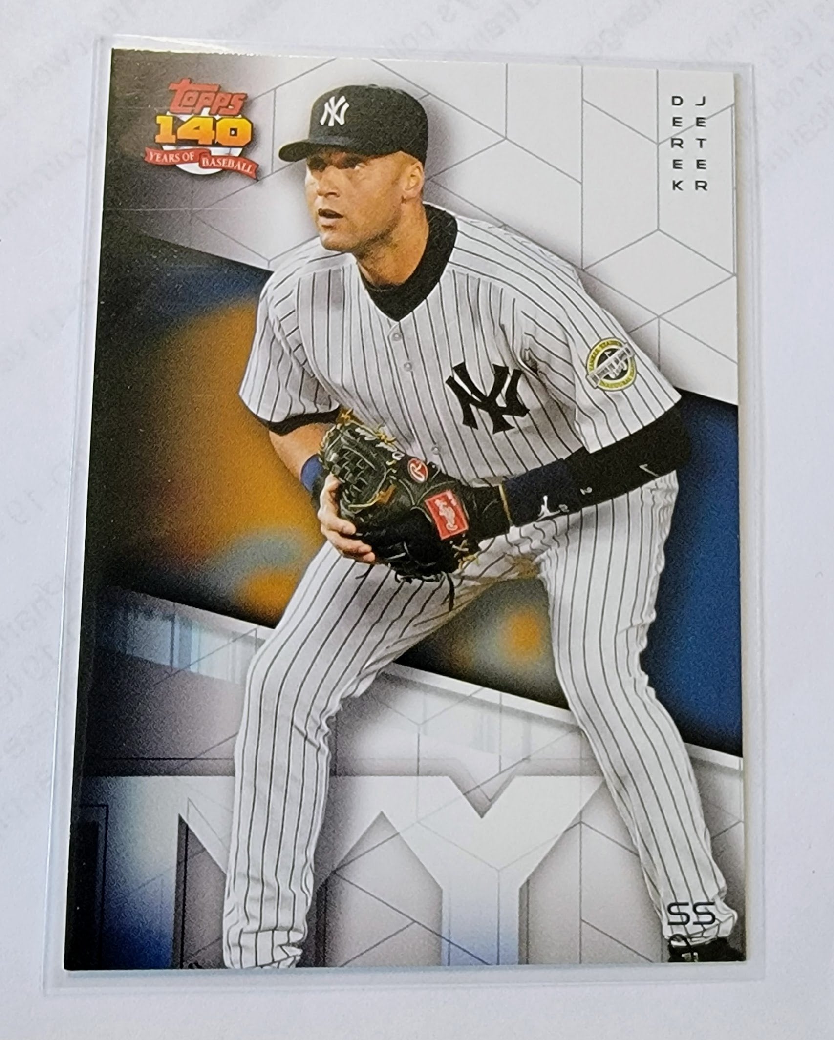 Derek Jeter Signed Baseball Card - Memorabilia Center