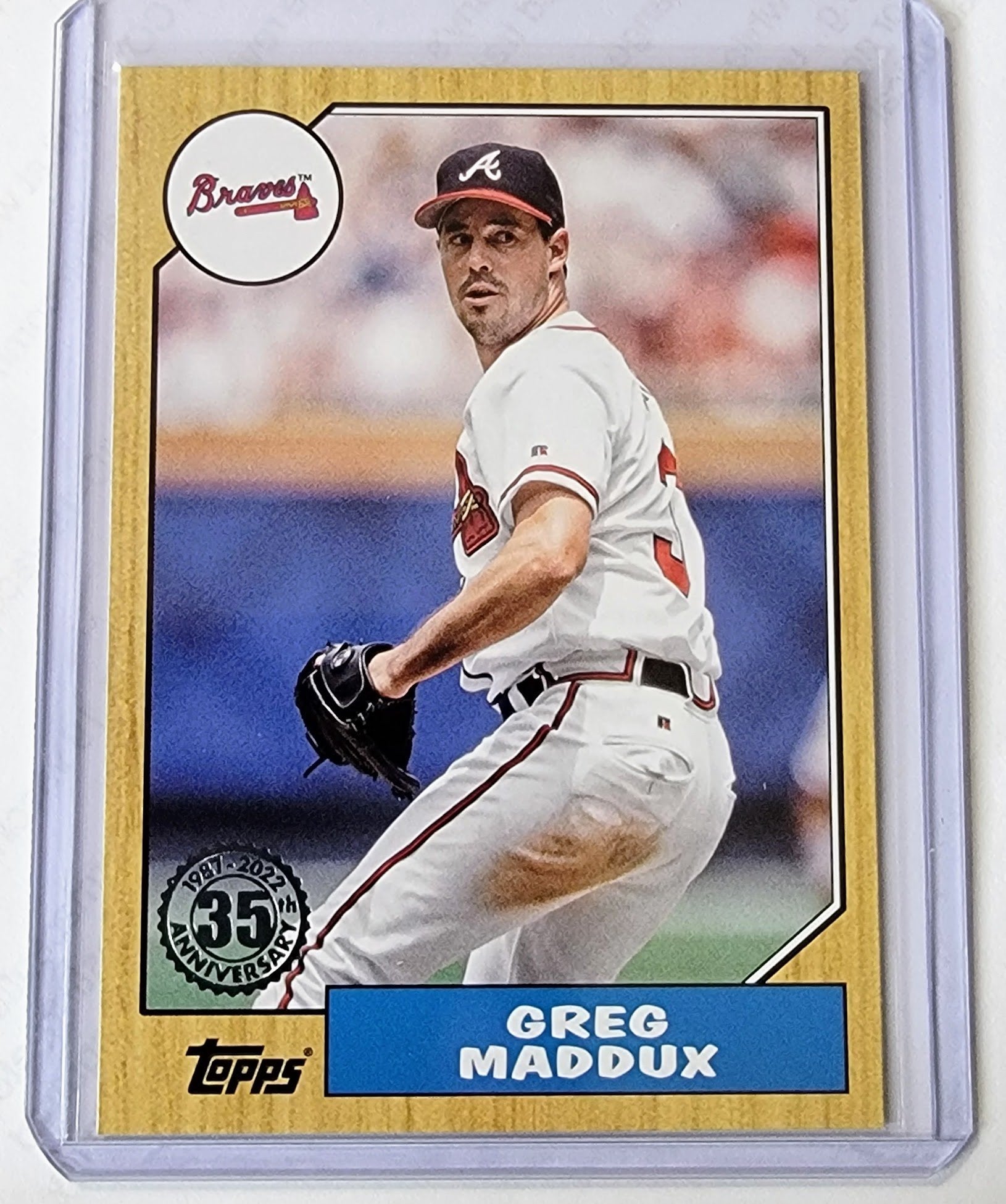 2022 Topps Greg Maddux 1987 35th Anniversary Baseball Trading Card GRB1 simple Xclusive Collectibles