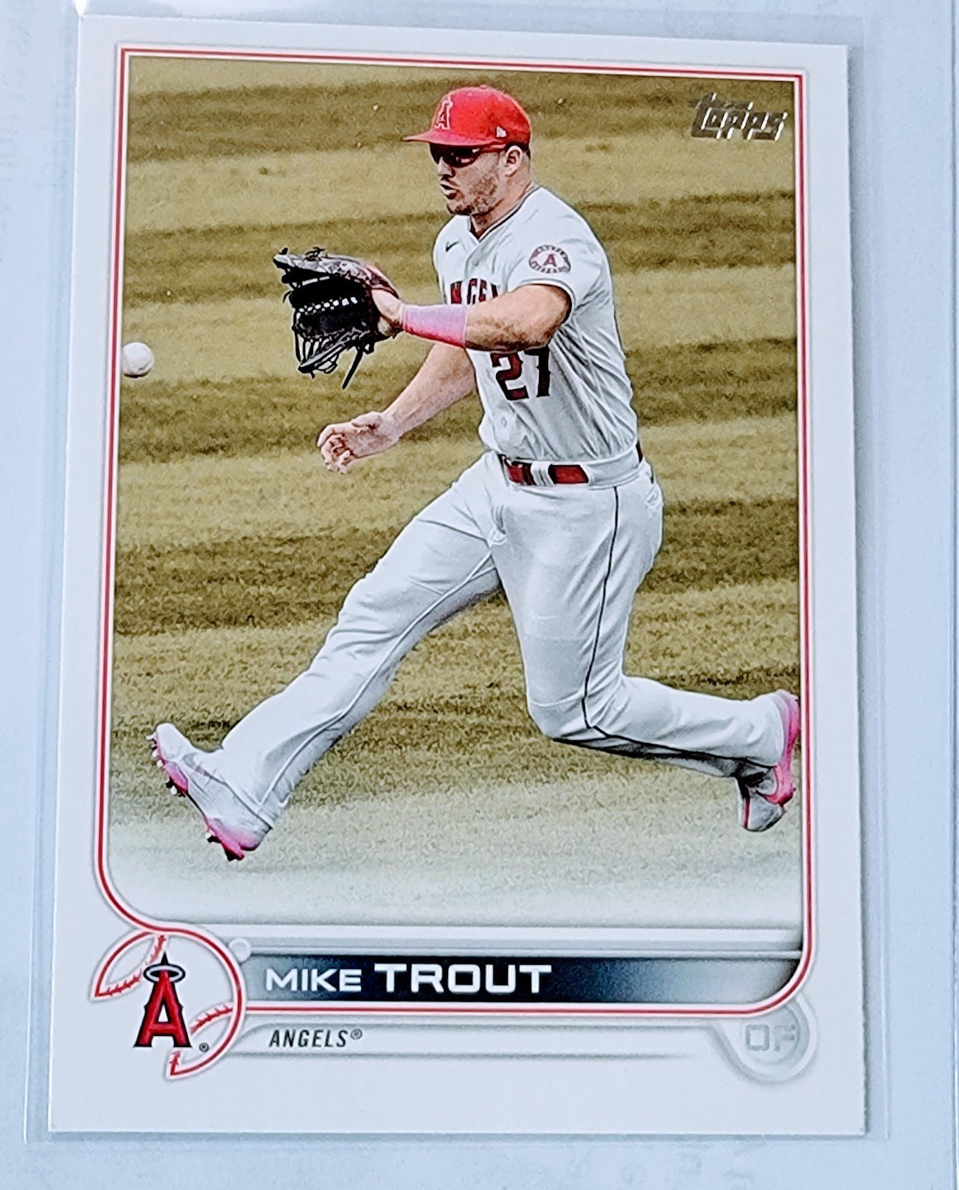 2022 Topps Mike Trout Los Angeles Angels Baseball Trading Card GRB1 simple Xclusive Collectibles