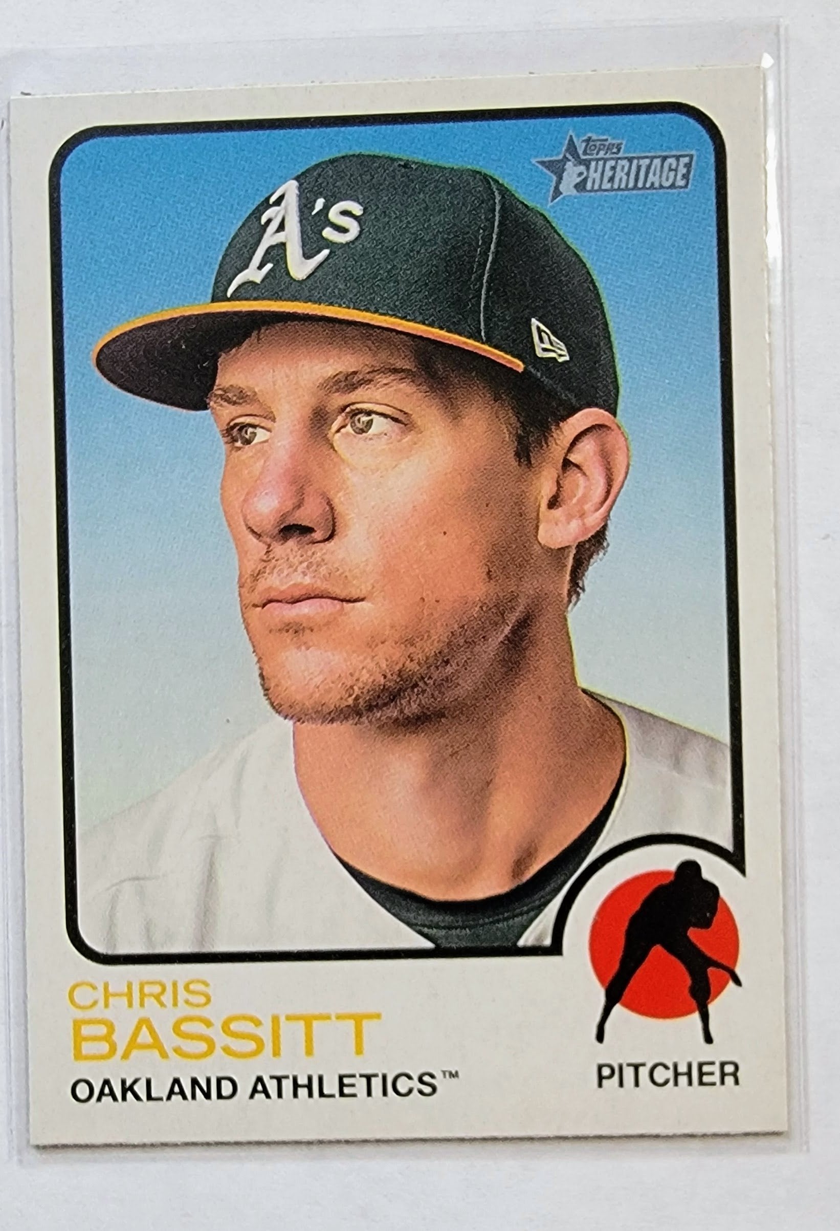 2022 Topps Heritage Chris Bassitt Baseball Card AVM1 simple Xclusive Collectibles