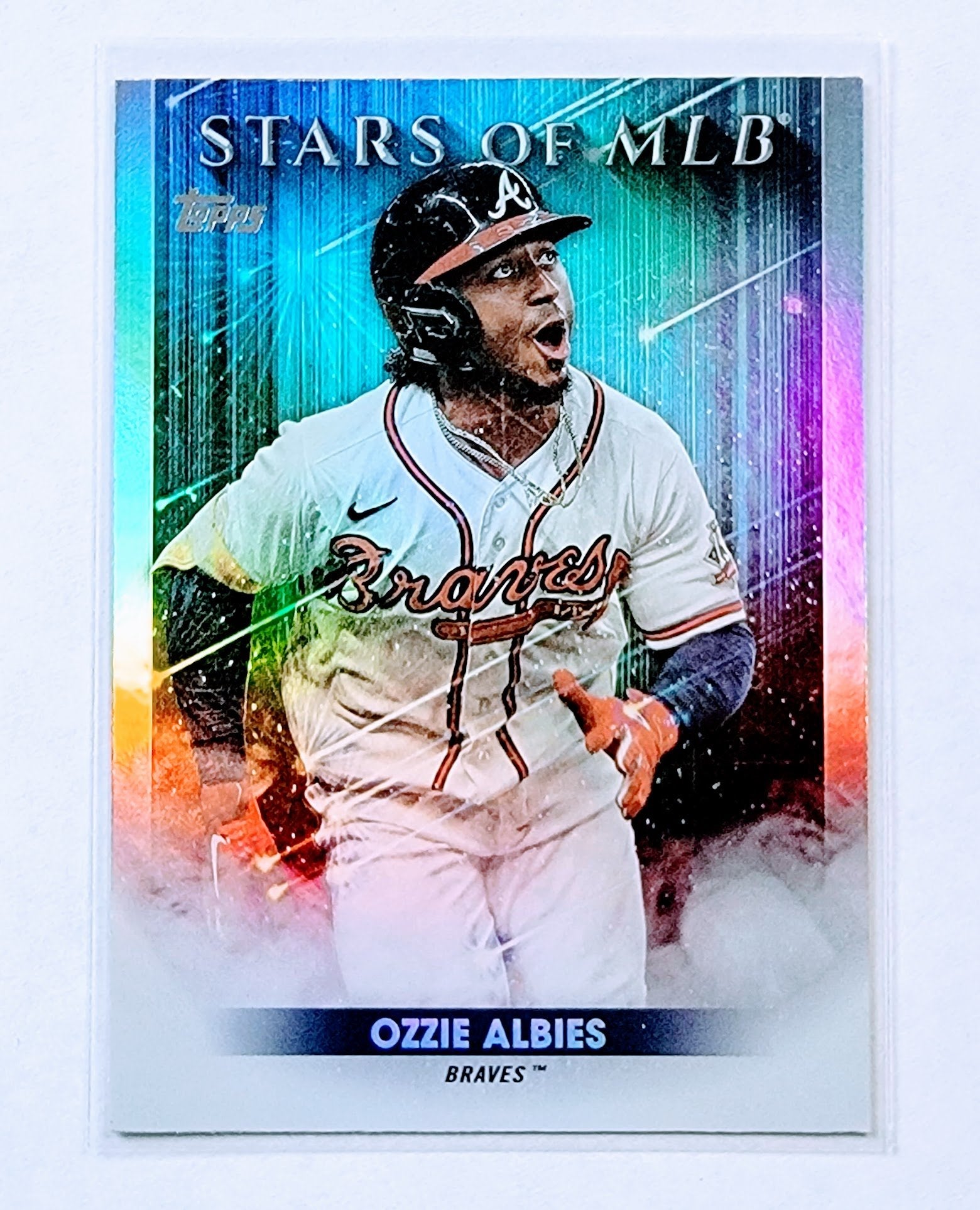 2022 Topps Ozzie Albies Stars of the MLB Foil Refractor Baseball Card AVM1