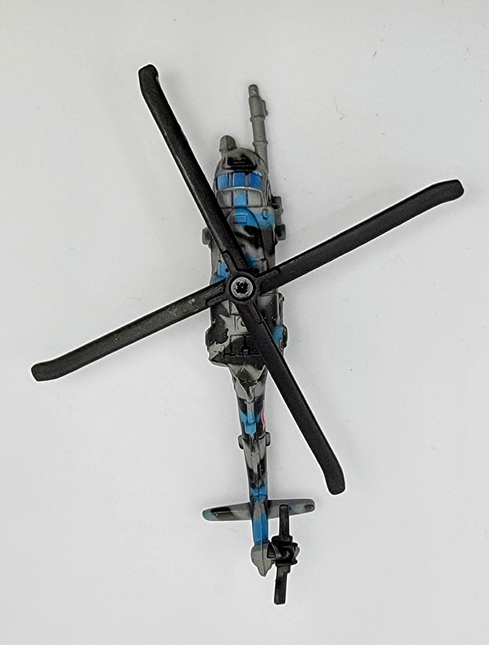 Micro Machines Military Blackhawk Helicopter MMOA1 simple Xclusive Collectibles   