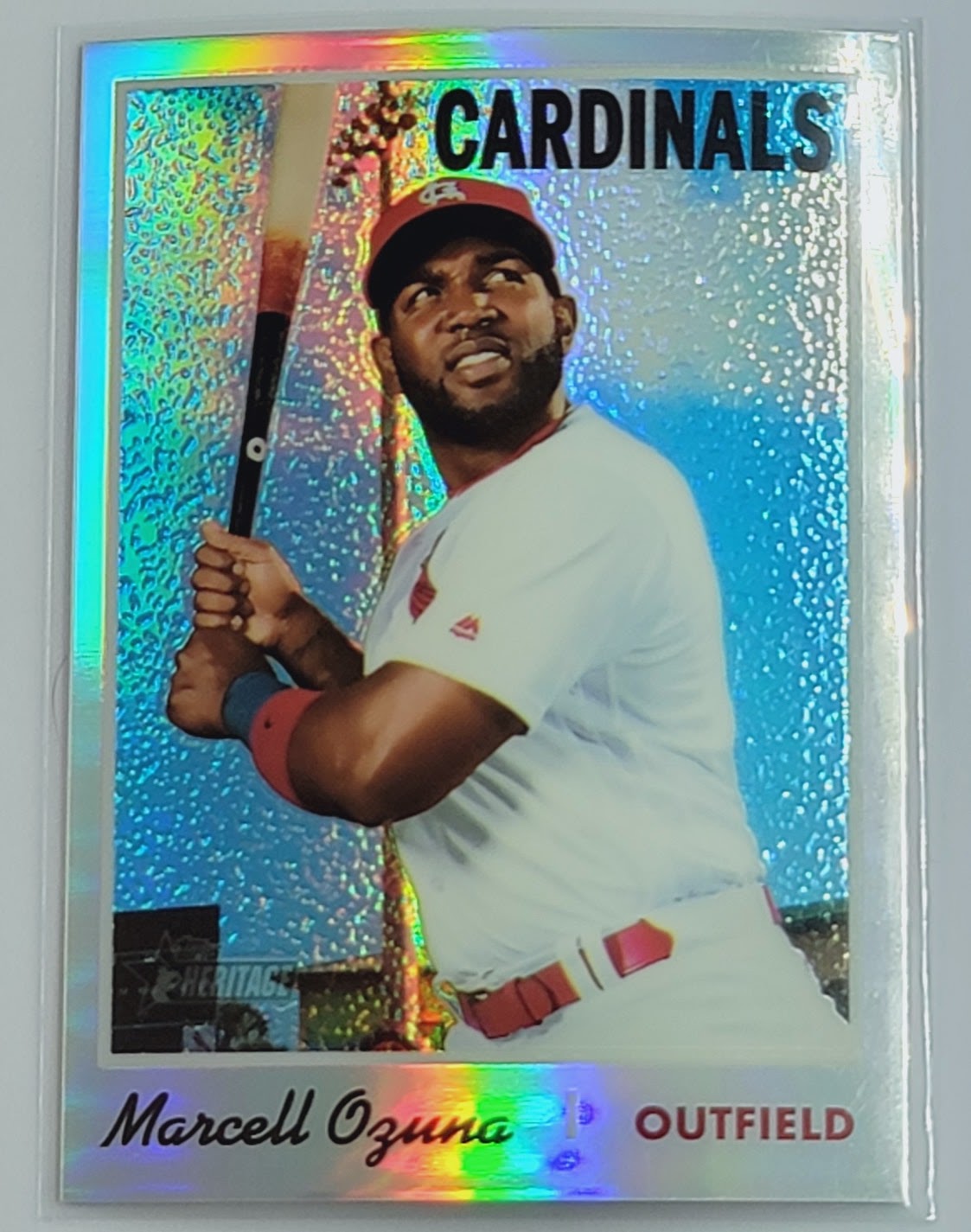 2019 Topps Heritage Marcell
  Ozuna   St. Louis Cardinals Baseball
  Card TH1C4_1a simple Xclusive Collectibles   