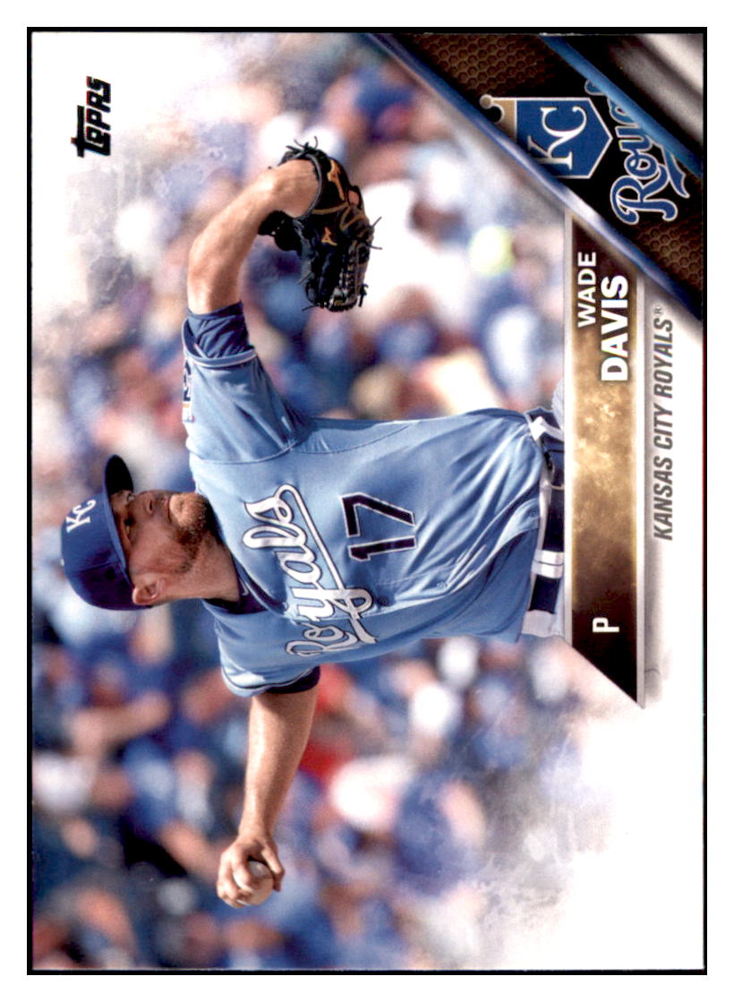 2016 Topps Kansas City Royals Wade
  Davis  Kansas City Royals #KCR-13
  Baseball card   MATV3 simple Xclusive Collectibles   