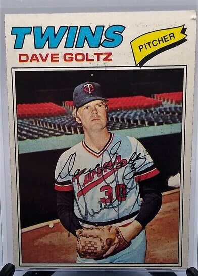 1977 Topps Dave Goltz Hand Signed Autographed Baseball Card simple Xclusive Collectibles   