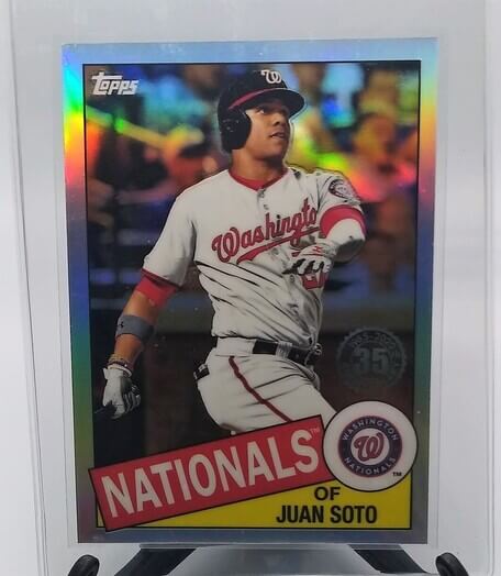 2019 Topps Juan Soto 35th Anniversary Refractor Baseball Card simple Xclusive Collectibles   