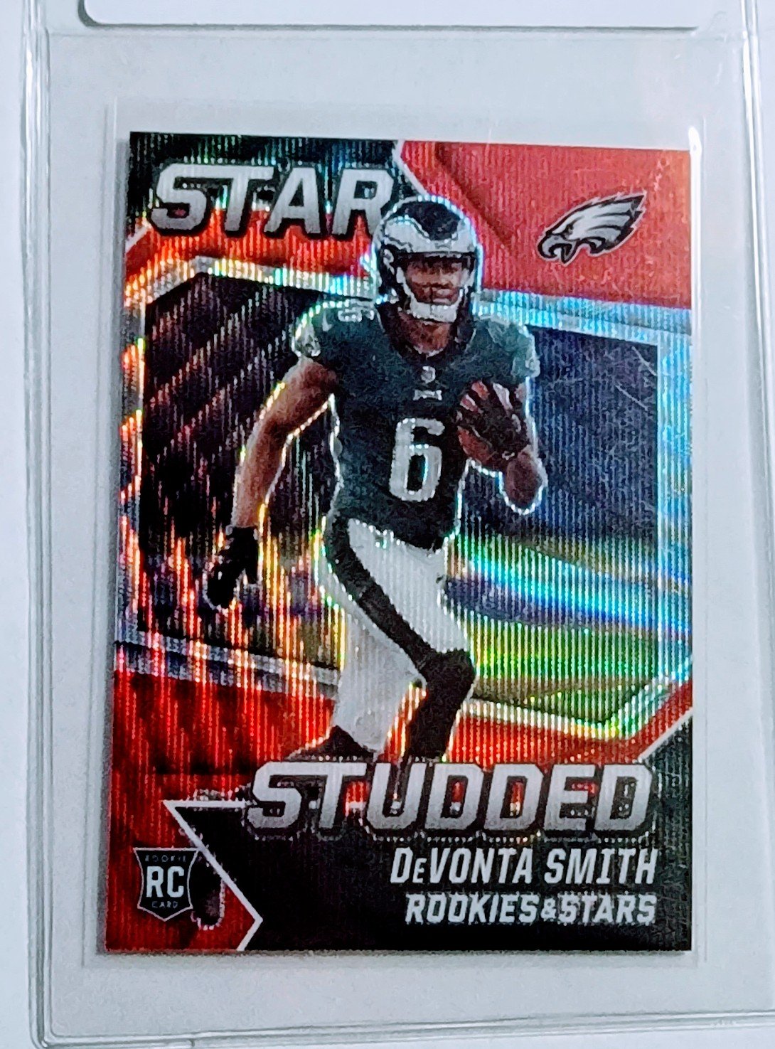 2021 Panini Rookies and Stars DeVonta Smith Star Studded Insert Refractor Rookie Football Card AVM1 simple Xclusive Collectibles   