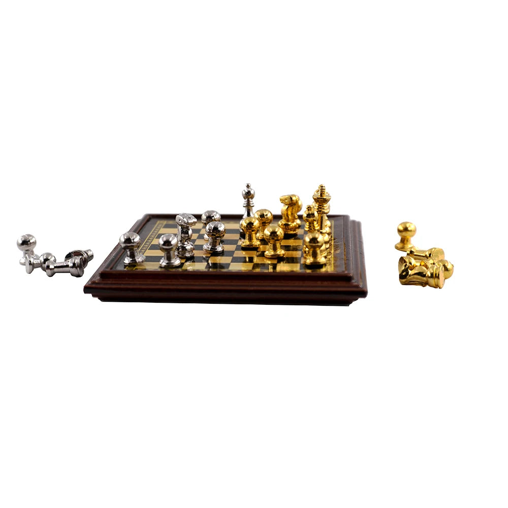 HEFERY 1/12 Scale Dollhouse Miniature Alloy Chess Set: Exquisite Simulation Furniture Model for Doll House Decor