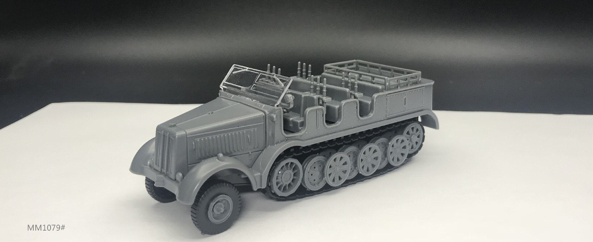 Explore 1/72 Scale USA M3 Half-track & SD.KFZ.7 Armored Personnel Carrier Model Kits