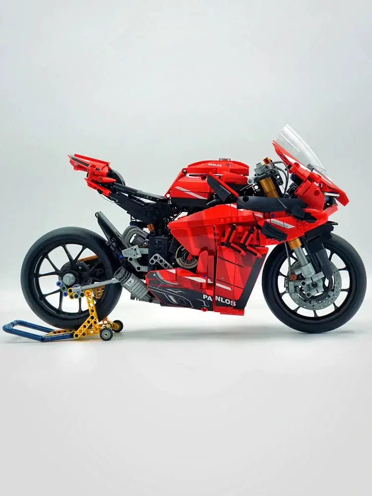 Cool Locomotive Technology Motorcycle Brick Model Sets - Variety of Stunning Brick Bike Designs
