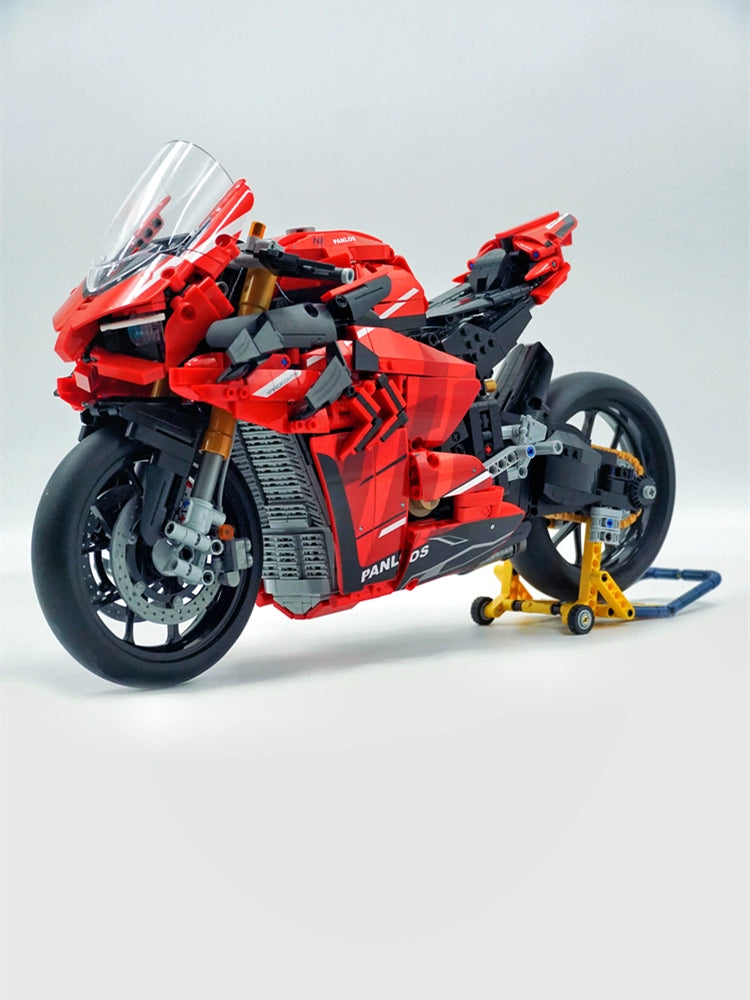 Cool Locomotive Technology Motorcycle Brick Model Sets - Variety of Stunning Brick Bike Designs