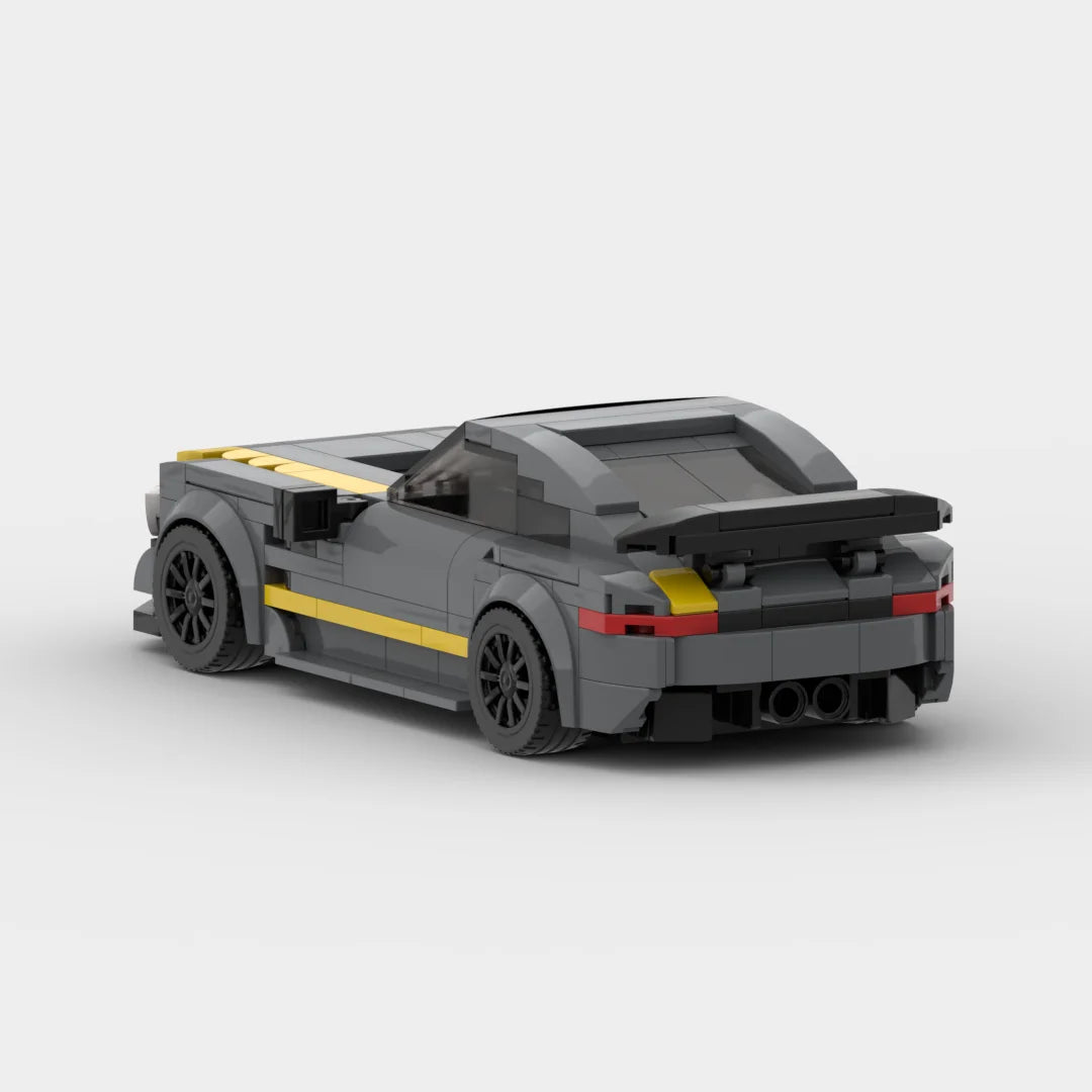 European Brick Muscle Car Series: Mercedes Benz AMG GTR Brick Model Set