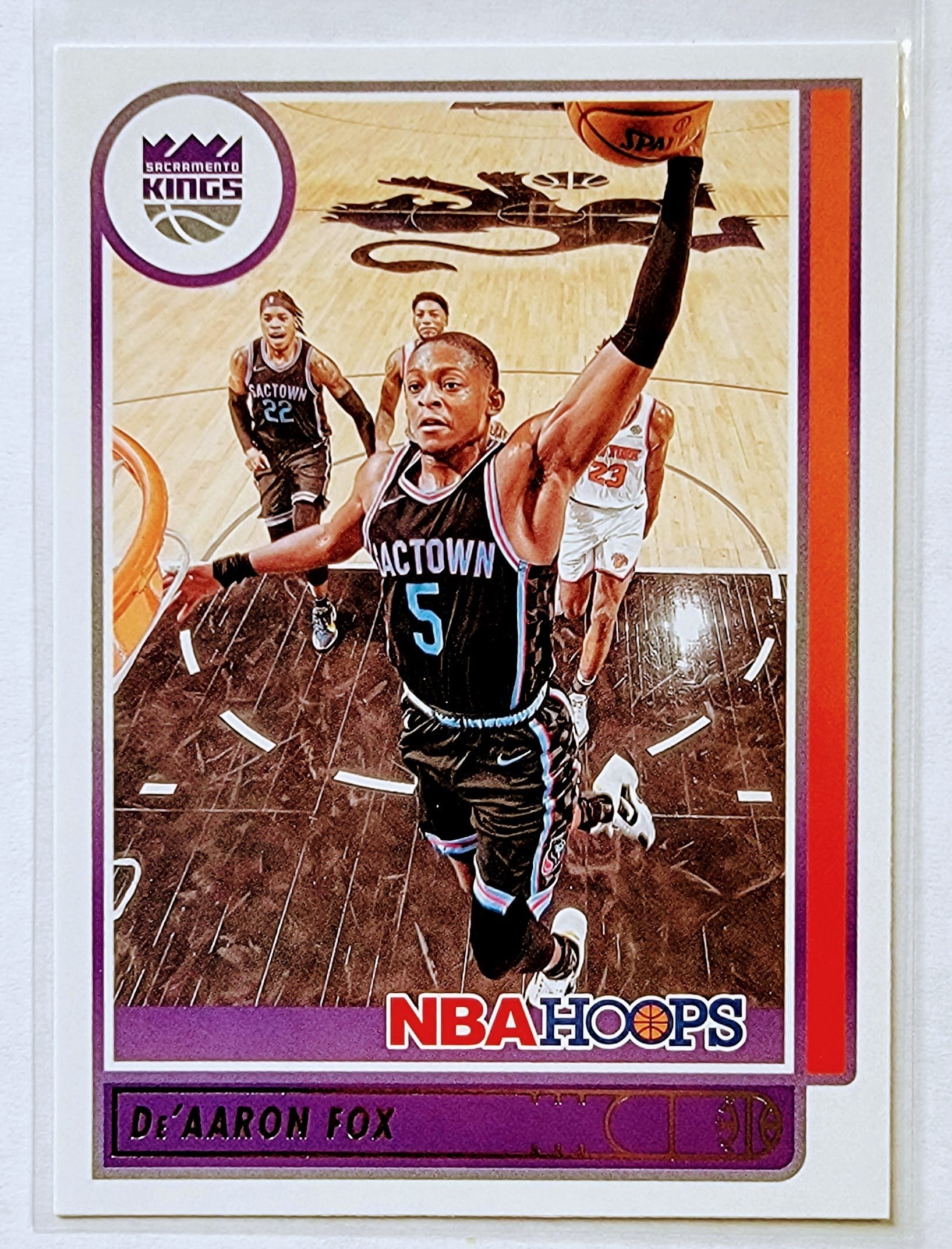 2021-22 Panini NBA Hoops De'Aaron Fox Basketball Card AVM1 simple Xclusive Collectibles   